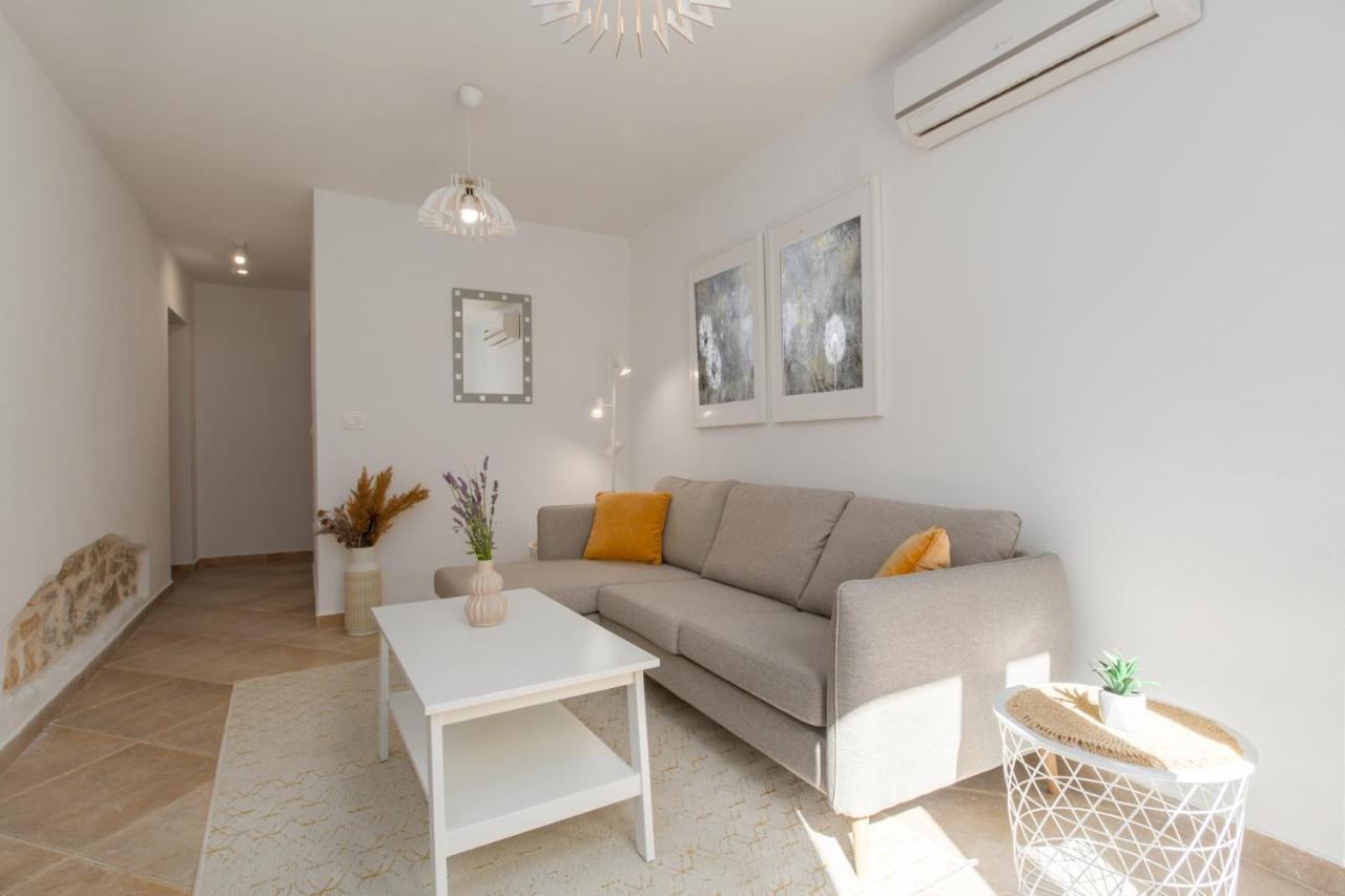 Apartments Agata Novigrad  Exterior photo