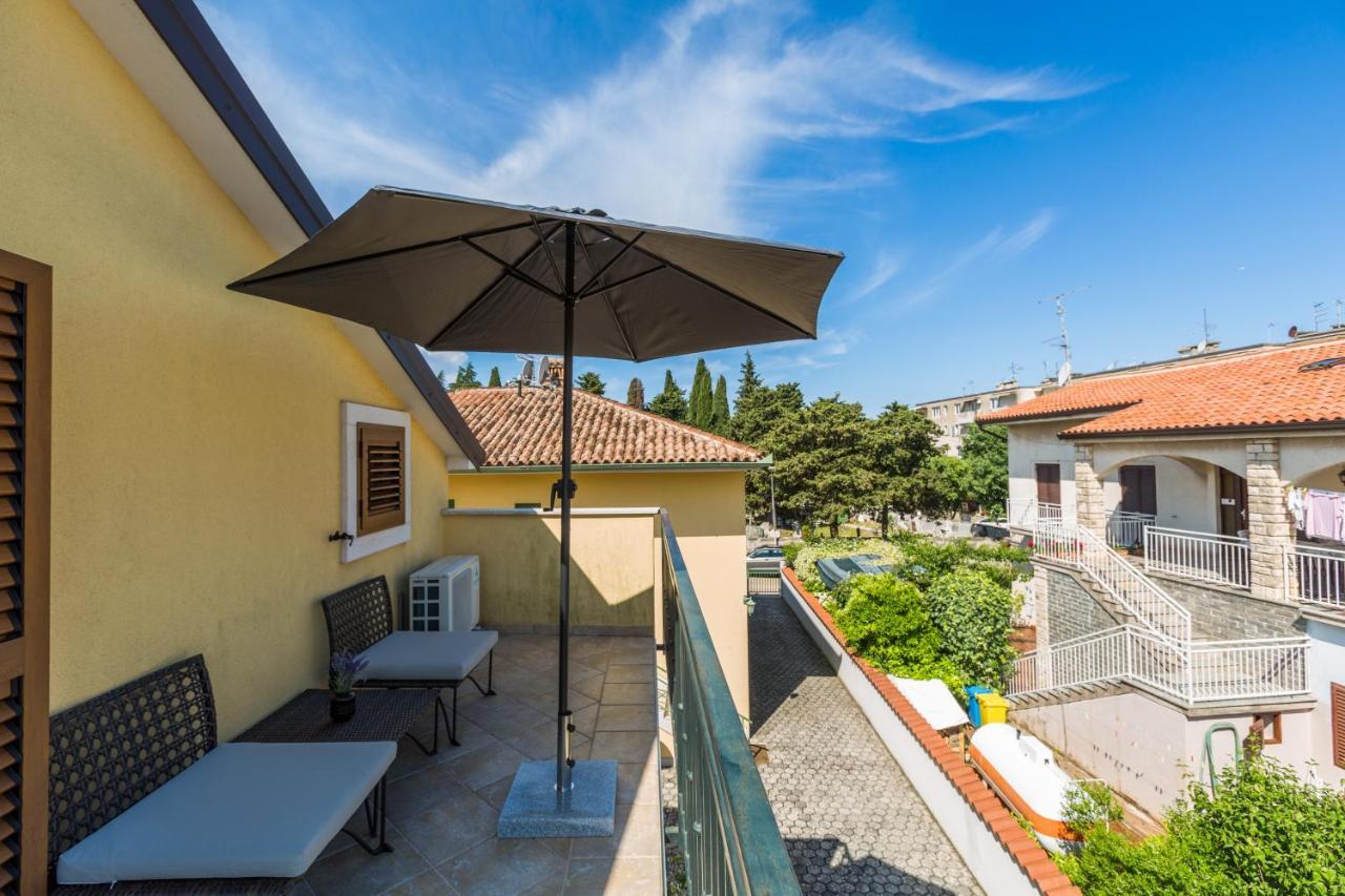 Apartments Agata Novigrad  Exterior photo